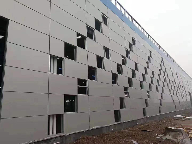 建材下鄉(xiāng)獲肯定 產品質量受關注